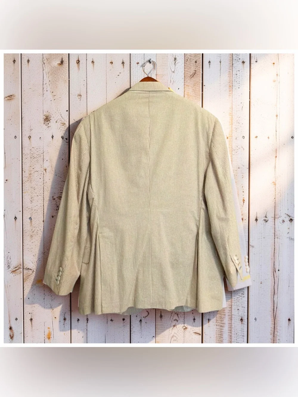 Tom James Inocente Summer Lightweight Seersucker Suit | Tan & Cream | Classic